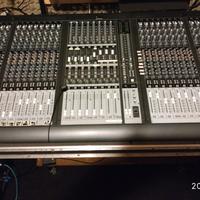 Mixer analogico professionale 48 can. con effetti