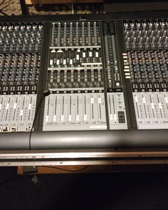 Mixer analogico professionale 48 can. con effetti