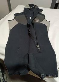 MUTA CORTA CON CAPPUCCIO