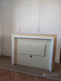 pannello porta TV con foro per cavi