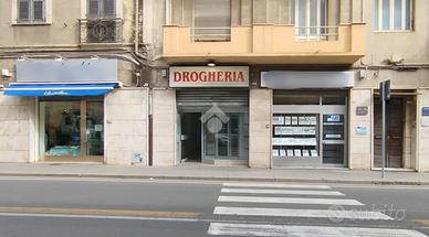 NEGOZIO A CAGLIARI
