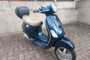 Vespa LX 125 2008