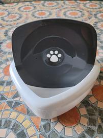 CONTENITORE PER ACQUA CANI – ANTIGOCCIA