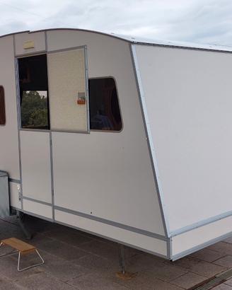 carrello tenda Rapido con veranda 