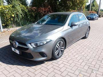 Mercedes A 180 D Sport 7G-DCT
