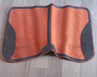 Equitazione sottosella