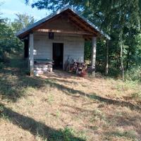 Terreno recintato con chiabotto