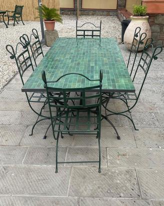 Tavoli in mosaico