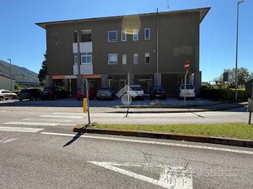 NEGOZIO A GEMONA DEL FRIULI