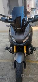 honda adv 750 anno 2017