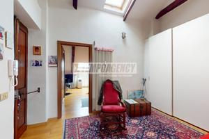 VIA SALBERTRAND VICINO ALLA METROPOLITANA!!!