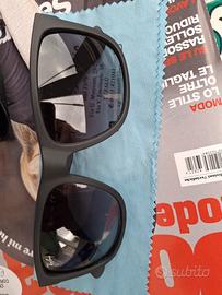 Occhiali da sole Ray-Ban modello Justin RB4165 