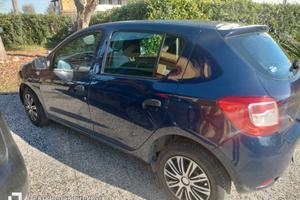 Dacia Sandero 1.2 benzina anno 2014