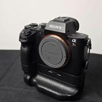 Sony a7r II  + Battery Grip Sony - COME NUOVA