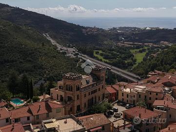 4 LOCALI A CASTELLARO