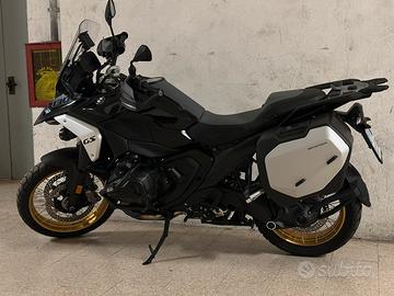 BMW R 1300 GS Triple Black – Full Optional