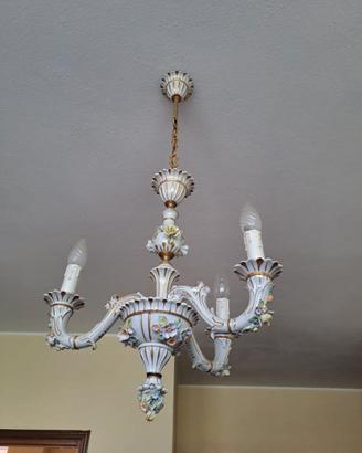 Lampadario + lampada in porcellana Capodimonte