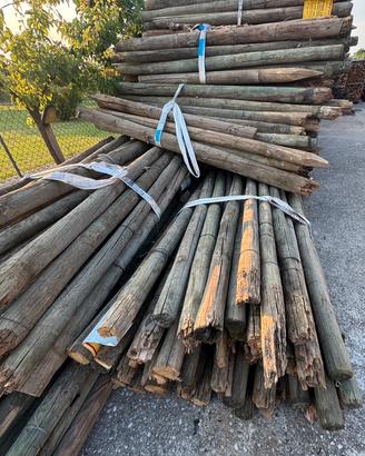 Pali in legno USATI