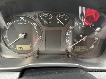 Skoda octavia 1.9 110 cc anno 2002
