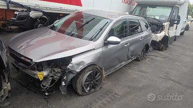 PEUGEOT 308 2013-20181.6 BlueHDi Station Wagon