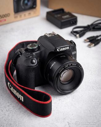 Canon Eos 500D con obiettivo EF 50 mm 1:1,8