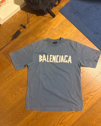 T shirt balenciaga