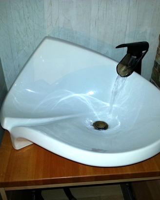 Lavabo da appoggio