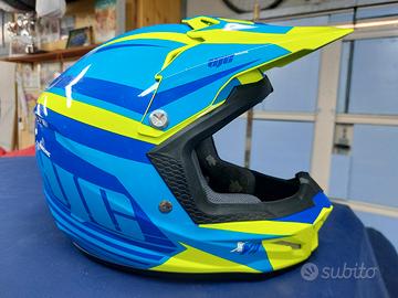 casco da motocross 
