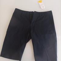 Pantaloni Bermuda nuovi con cartellino taglia 42 