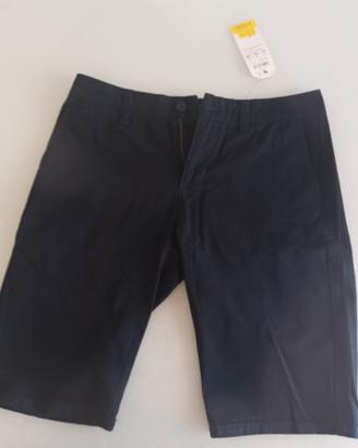 Pantaloni Bermuda nuovi con cartellino taglia 42 