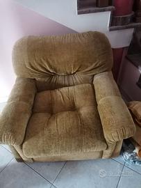 Divano letto e poltrona