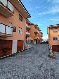 4 LOCALI A SAN VITO ROMANO
