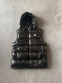 Smanicato moncler
