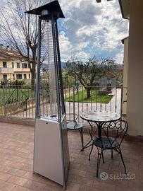 Riscaldatore verticale da esterni