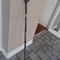 Canna da pesca in carbonio.