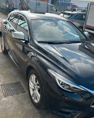 Infiniti  Q30 business executive 1.5 td