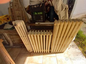 Termosifoni in ghisa vintage