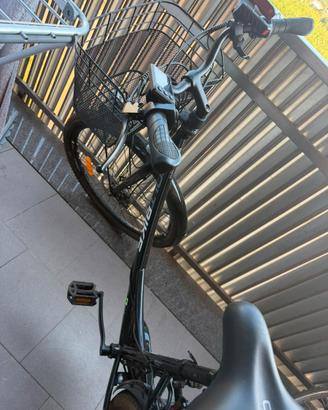 Biccicletta elettrica  come nuova velocita 30-35km