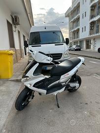 Gilera runner