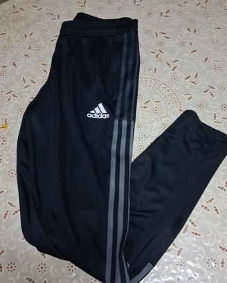 Pantaloni Adidas Juventus, colore nero