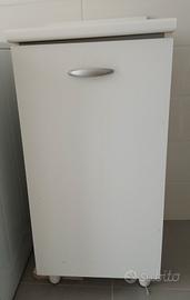 MOBILETTO BIANCO COME NUOVO 