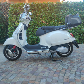 Vespa gts 300 super