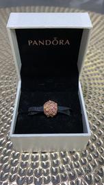PANDORA 788797C01 Charm Margherita pavé rosa