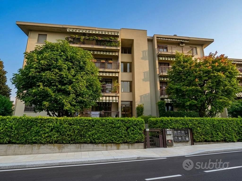 Appartamento – Desenzano del Garda, Vicina - Altro