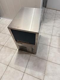 KASTEL KP 2.5 W, 365 x 495 x 595 mm