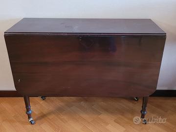 Tavolo a bandelle 800 in mogano massello