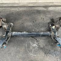 Ponte posteriore Citroen C3 Picasso 09 1.4 benzina