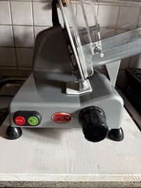 Affettatrice RGV Lusso 250 professionale