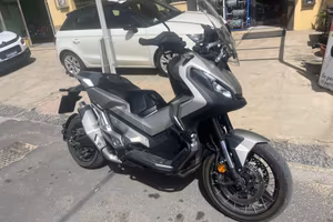 HONDA X-ADV 750 2019 PERMUTA GARANZIA FINANZIAMENT