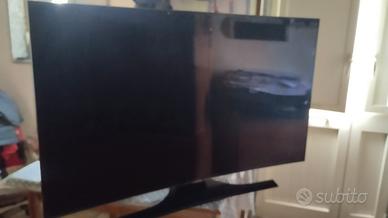 schermo gigante TV Samsung da 55 pollici